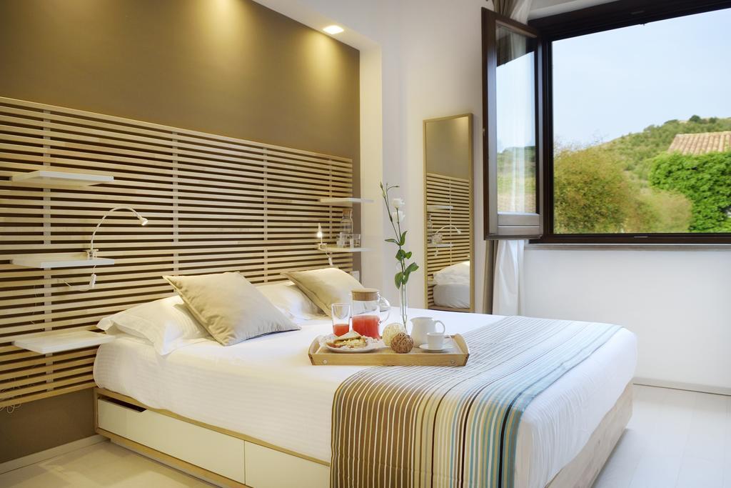 Baglio Caruana Cantina & Relais Montallegro Room photo